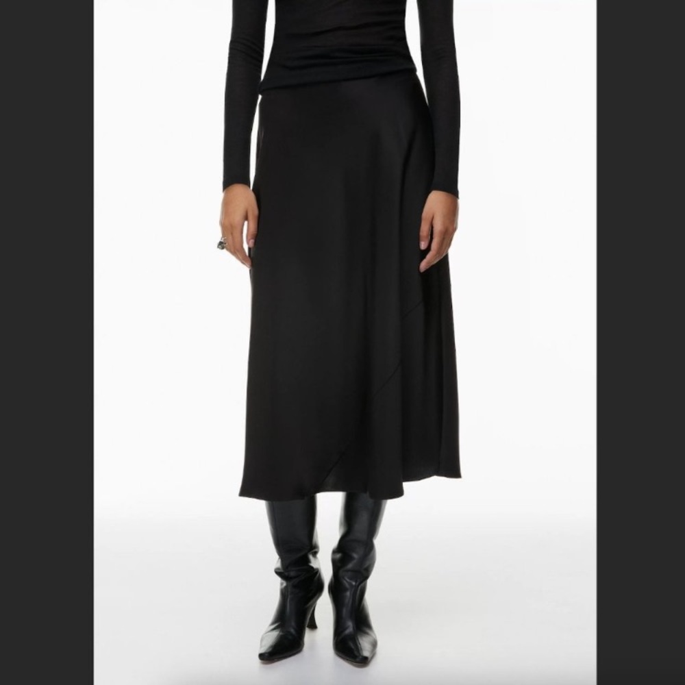 Aritzia Wilfred Theater Black Satin Skirt 0